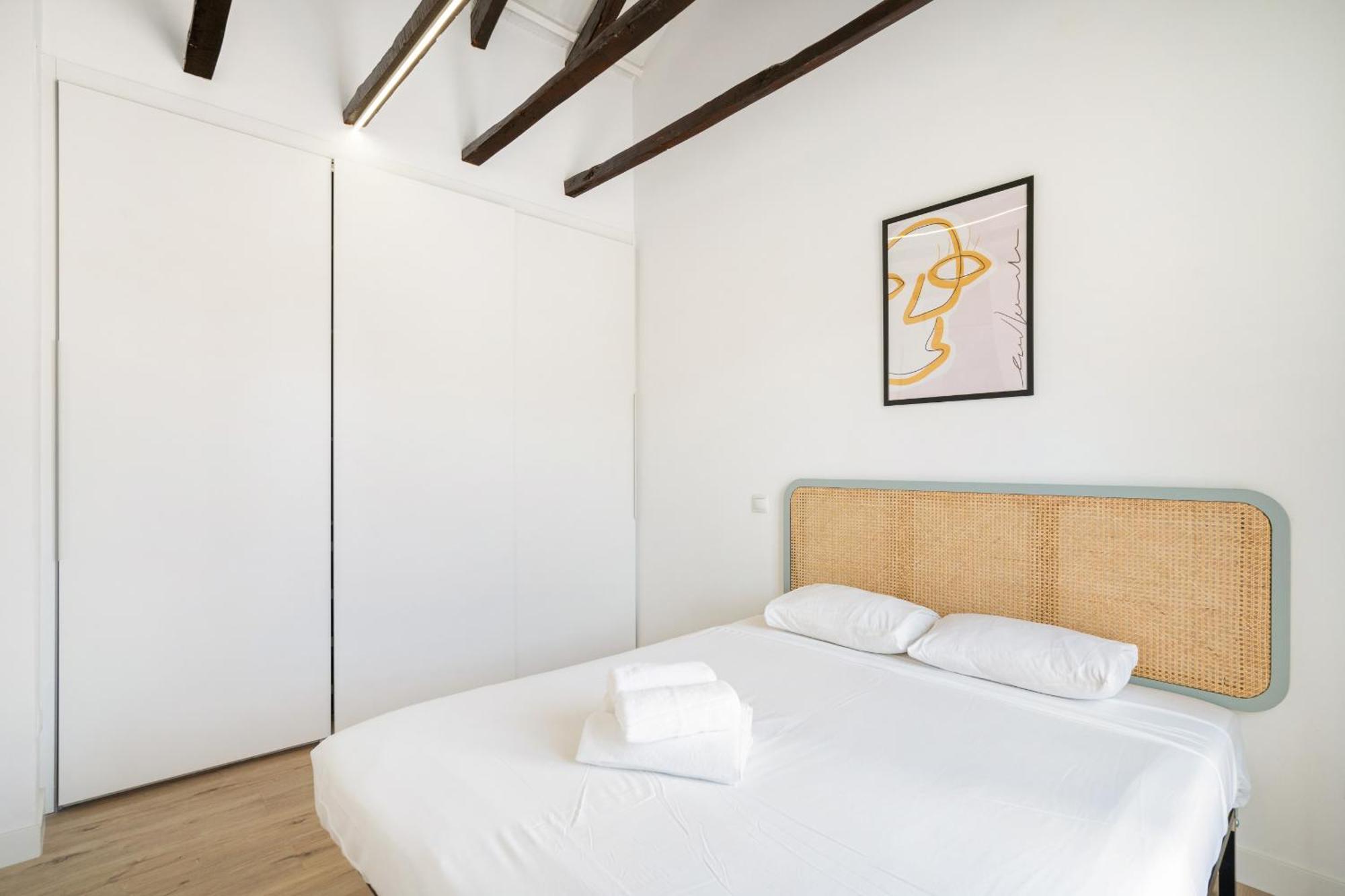 Apartamentos En La Avda De La Albufera Alquiler Temporal Madrid Exterior photo